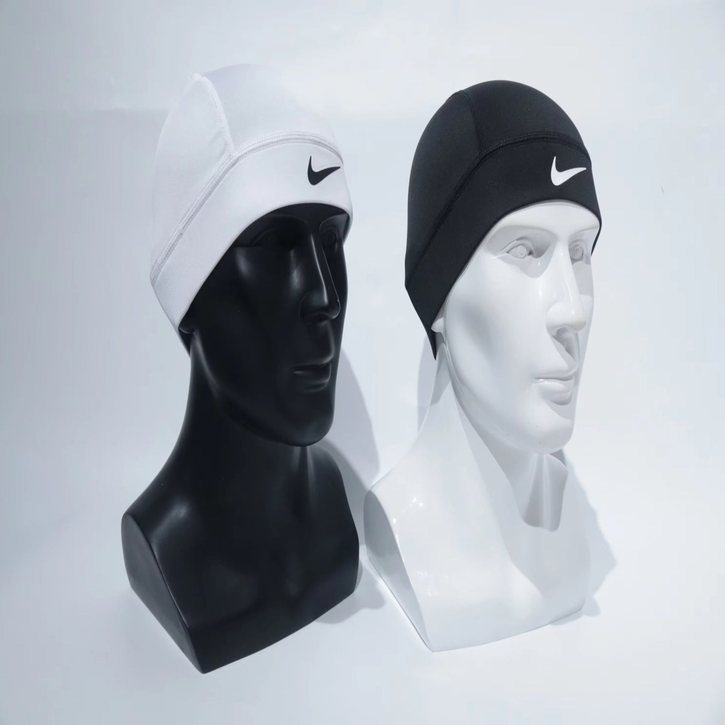 Nike Pro
Skull Cap
